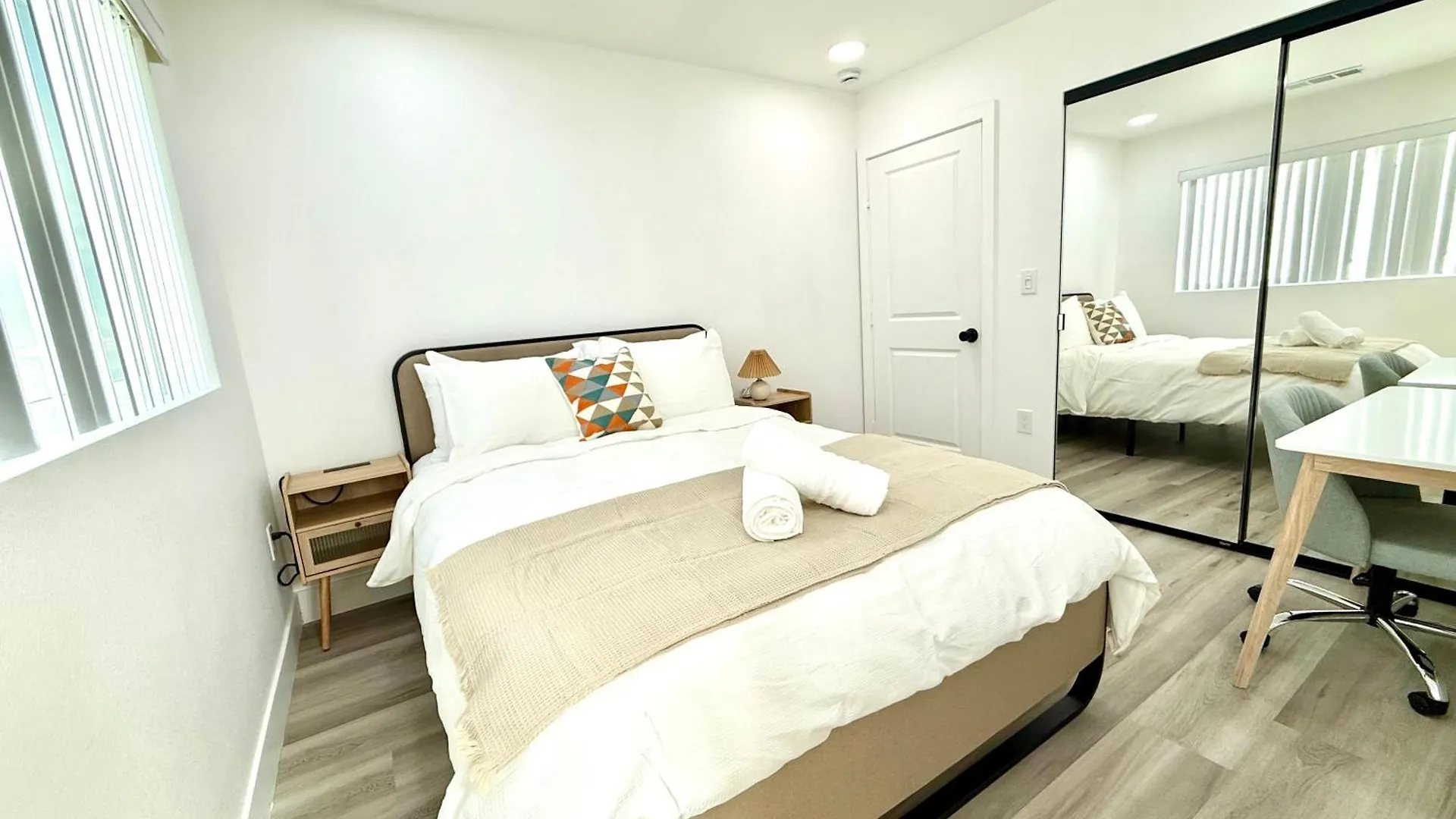 Gilmoreone Los Angeles Aparthotel